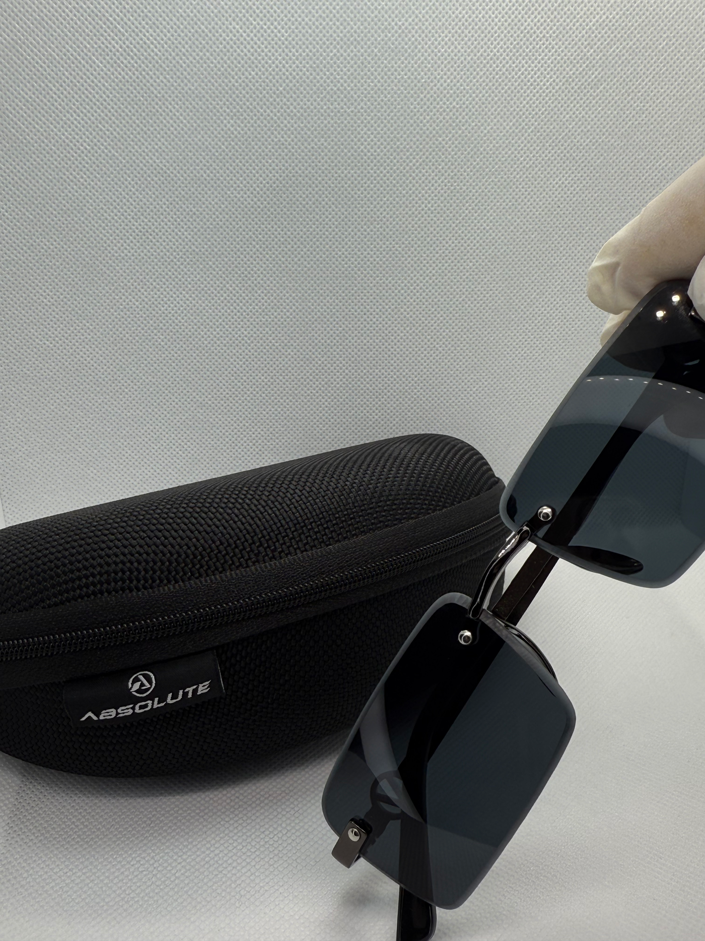 Absolute Eyewear Rimless Rectangle Sunglasses