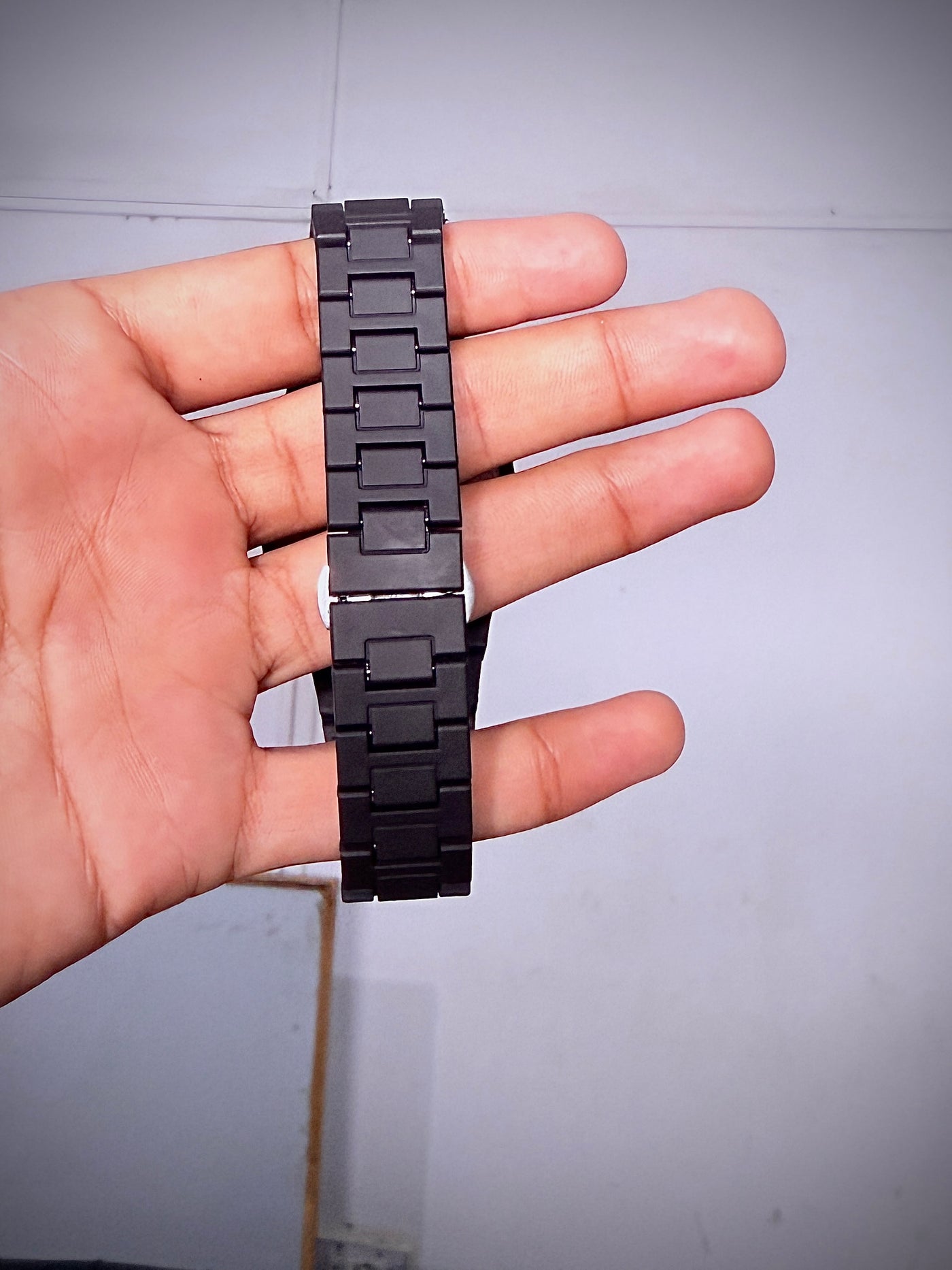 Black Arabic Aura Watch