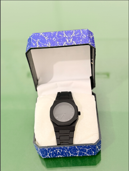 Black Arabic Aura Watch